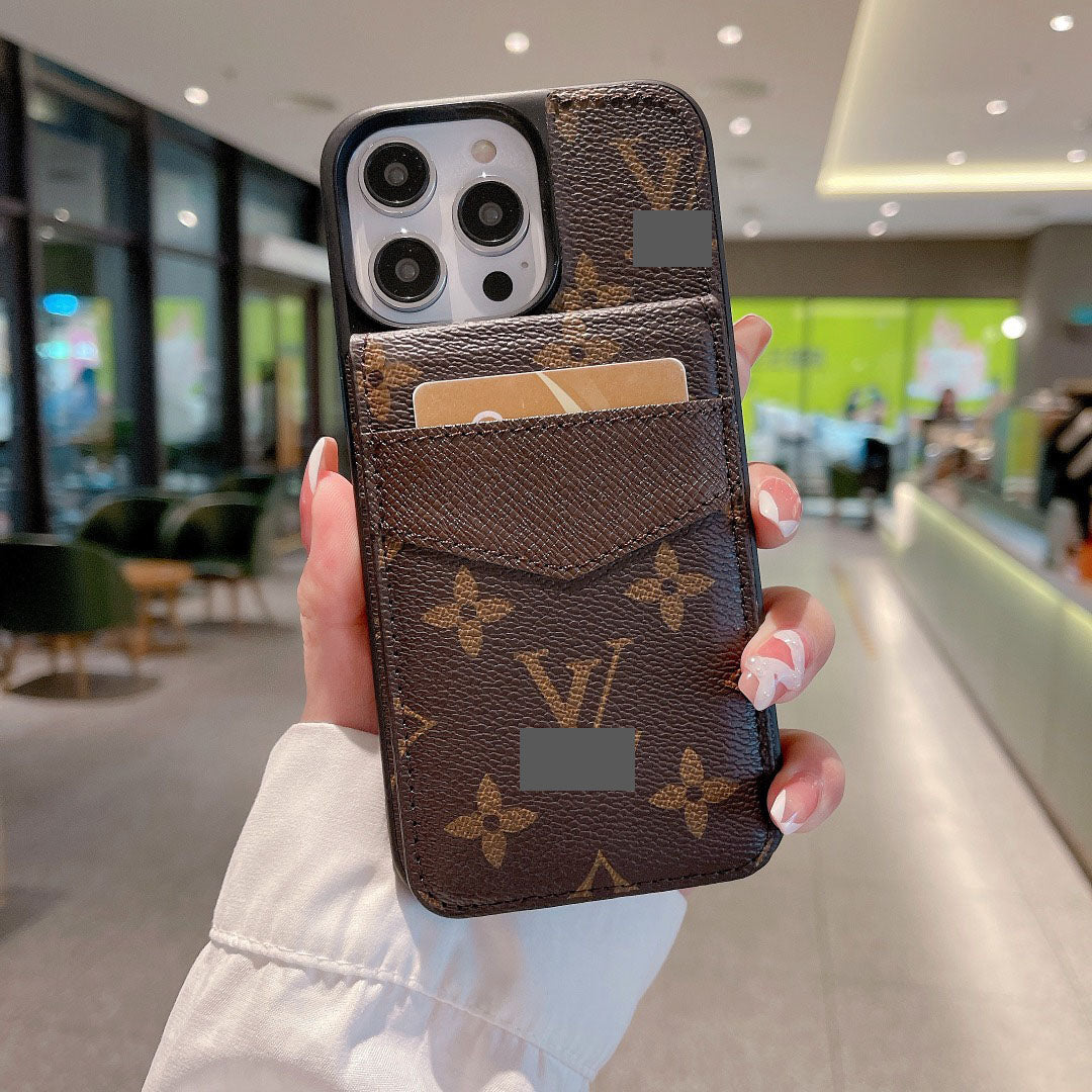 #202  スマホケース   カードポケット＆スタンド機能付きスマホケース    耐衝撃・防振性能に優れ、iPhone12-17 に対応