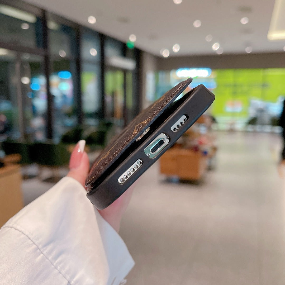 #202  スマホケース   カードポケット＆スタンド機能付きスマホケース    耐衝撃・防振性能に優れ、iPhone12-17 に対応