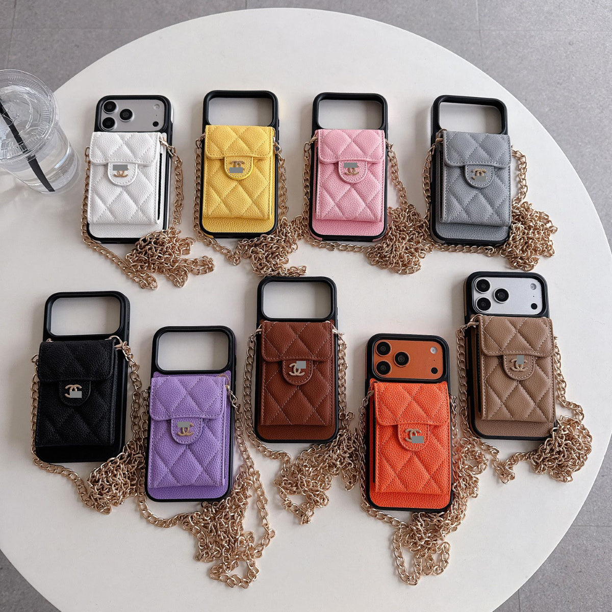 #448  スマホケース  カードケース付き 耐衝撃・防振性能に優れ、iPhone13-18 に対応